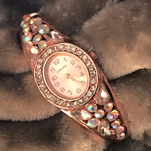 AUSTRIAN CRYSTAL Rosetone Bangle Watch - Picture 1 of 5